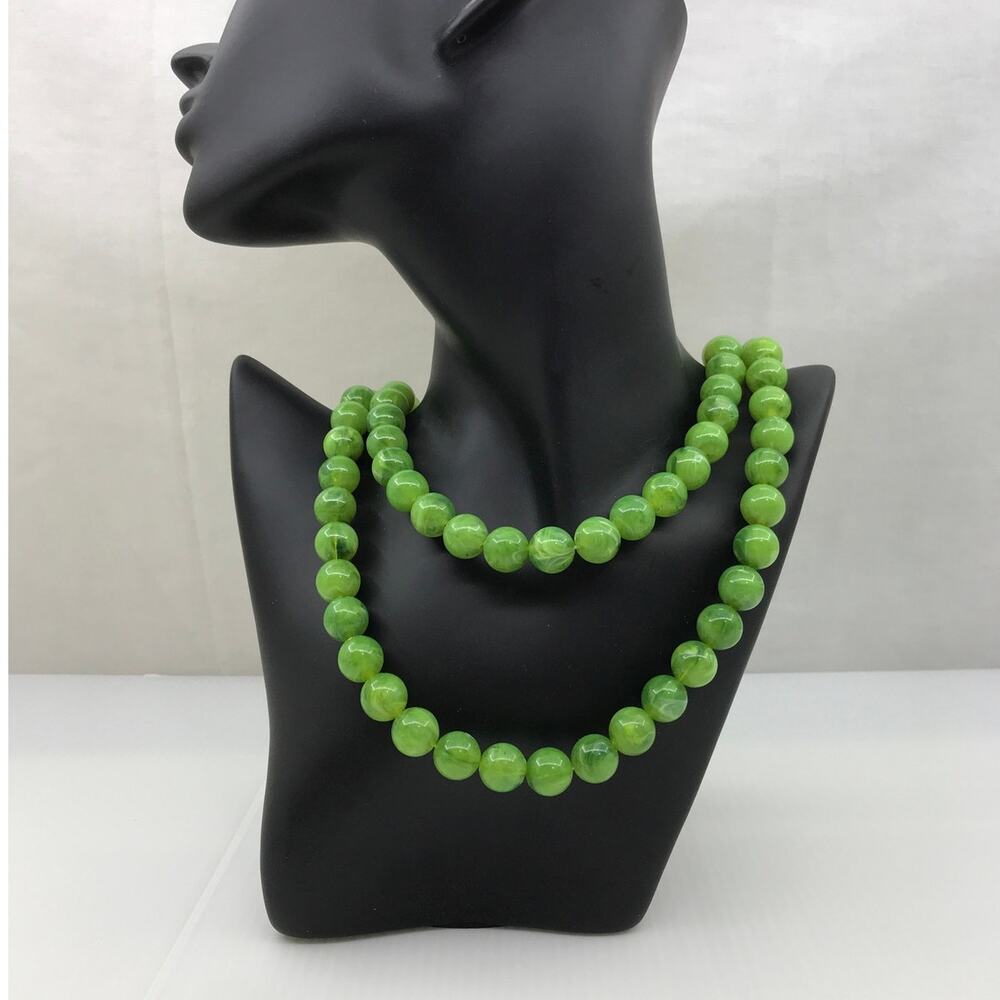 Retro Green Apple Round Gemstone Beaded Long Rope Necklace 41”
